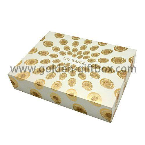 Fancy gift set box with hot stamping and embossing logo