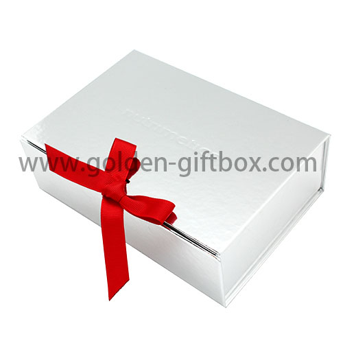 Foil silver paper board  foldable box with ribbon for closure